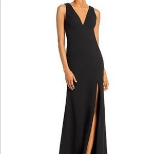 AQUA Side-Slit Column Gown in Black